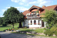 Freizeit-und-Tourismus-Ferienwohnung-Am-Roten-Wasser